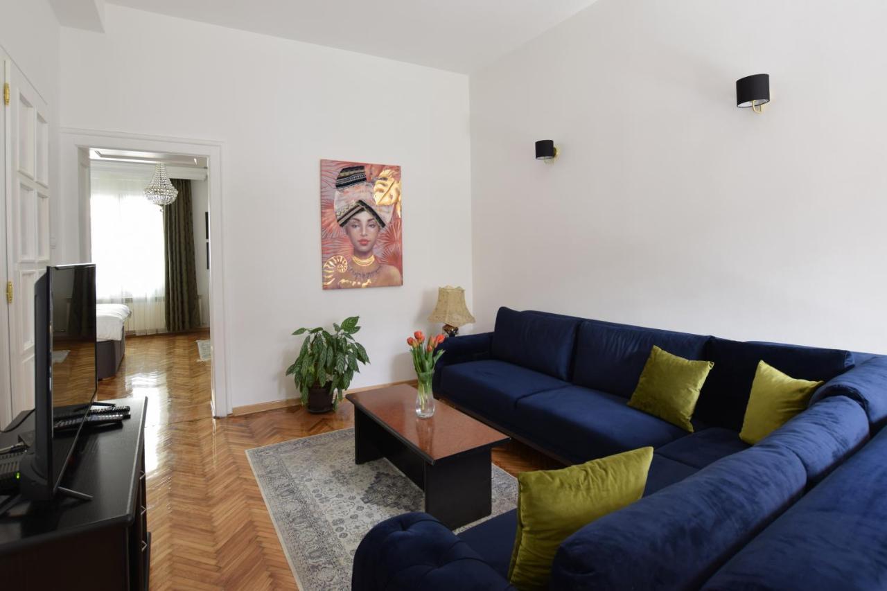 Crown Apartment - Your Most Comfortable Stay Beograd Eksteriør bilde
