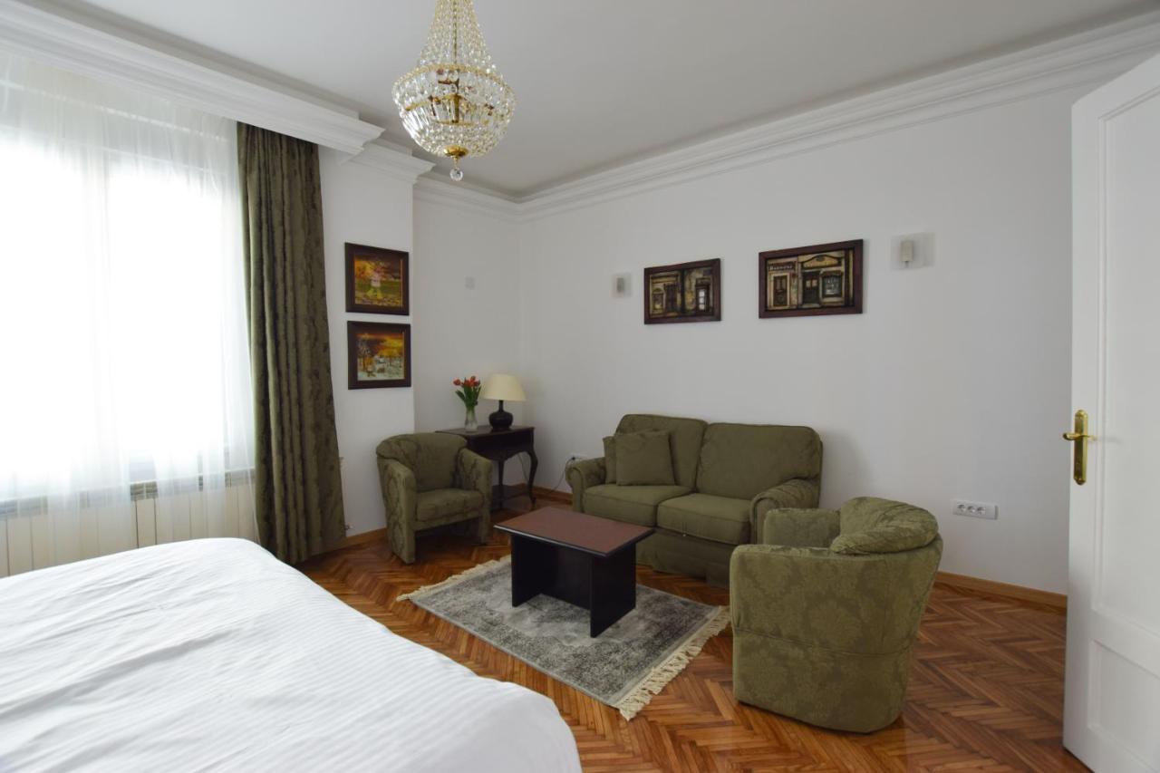 Crown Apartment - Your Most Comfortable Stay Beograd Eksteriør bilde