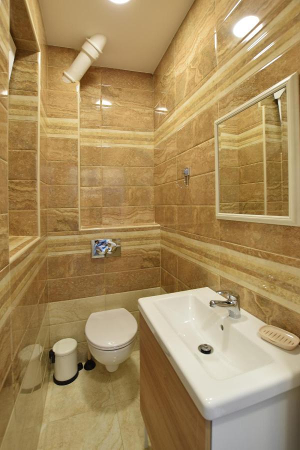 Crown Apartment - Your Most Comfortable Stay Beograd Eksteriør bilde