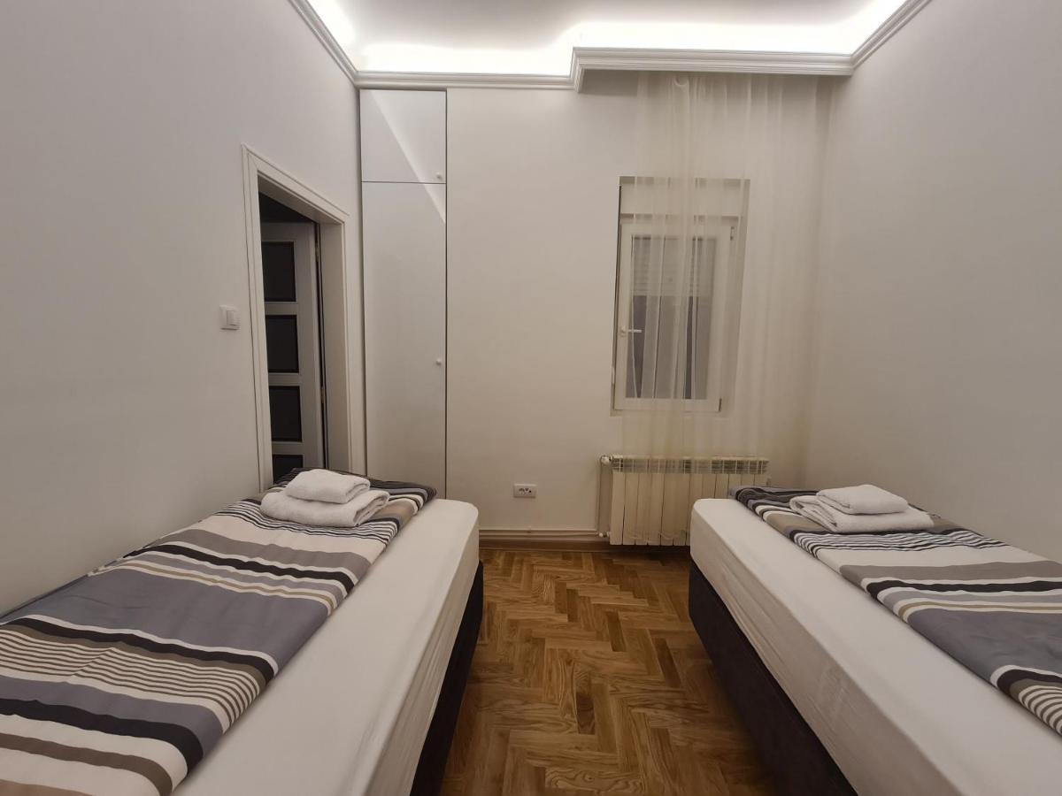 Crown Apartment - Your Most Comfortable Stay Beograd Eksteriør bilde